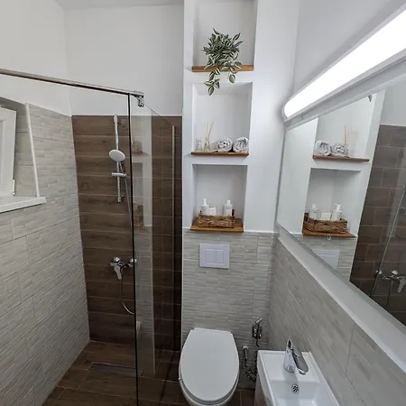 But Quiet Appartement Bucarest
